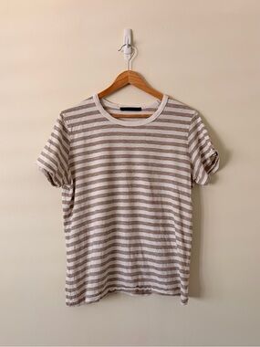 Jenni Kayne Short-Sleeve Crewneck Tee in Beige and White